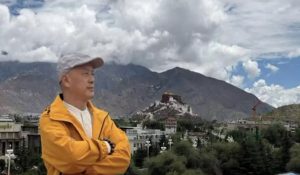 Chinese activist detained in Tibet after allegedly displaying Dalai Lama photo