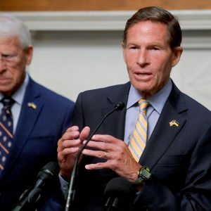 US Senate Clears Russia Sanctions Bill Targeting India, China Over Russian Oil Trade