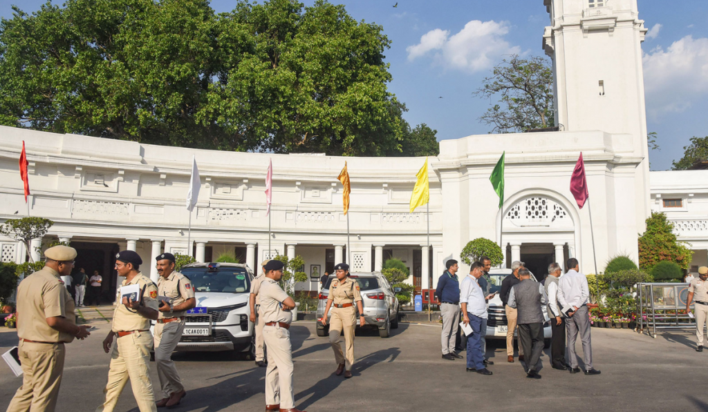 Uttar Pradesh Assembly Monsoon Session to Start Tomorrow, Speaker Calls for Constructive Discussions