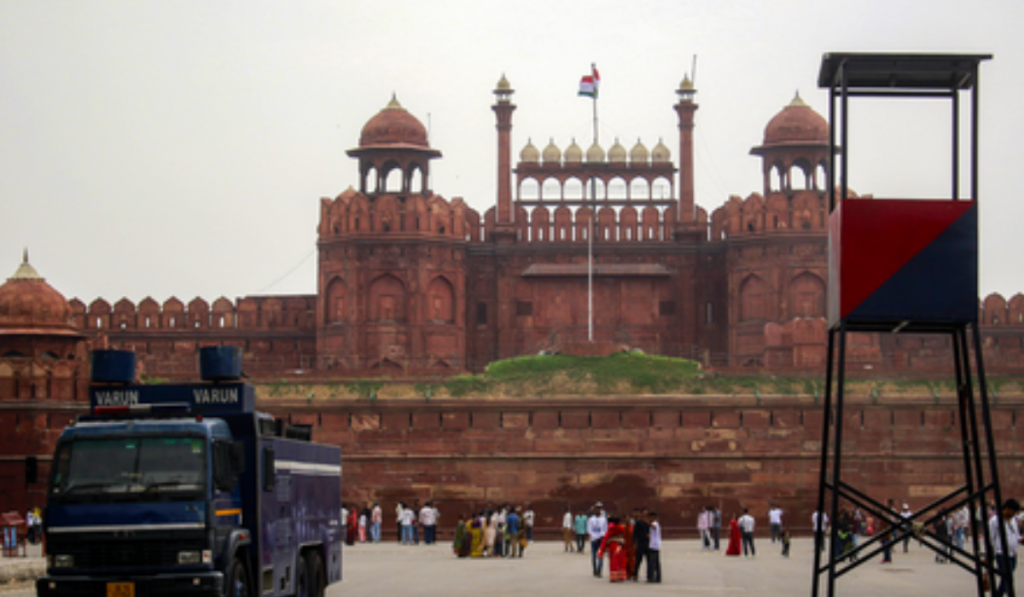 Red Fort Area Searched After Bomb Threat Email Sent to Delhi Mayor's Office