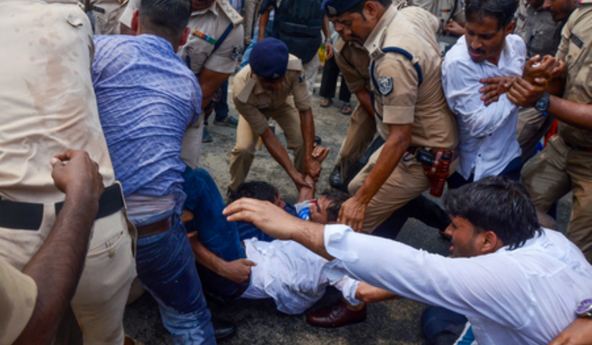 Bihar Student Protests Intensify, Police Use Water Cannons to Disperse Demonstrators