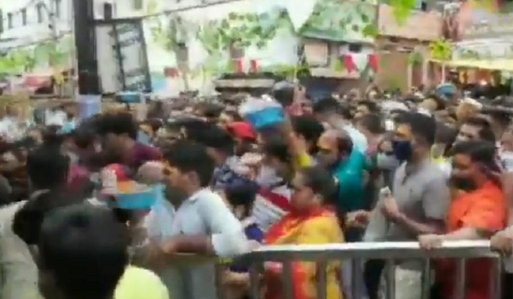 Mahakal Temple Stampede Scare: Several Devotees Injured After Power Outage Rumour in Ujjain