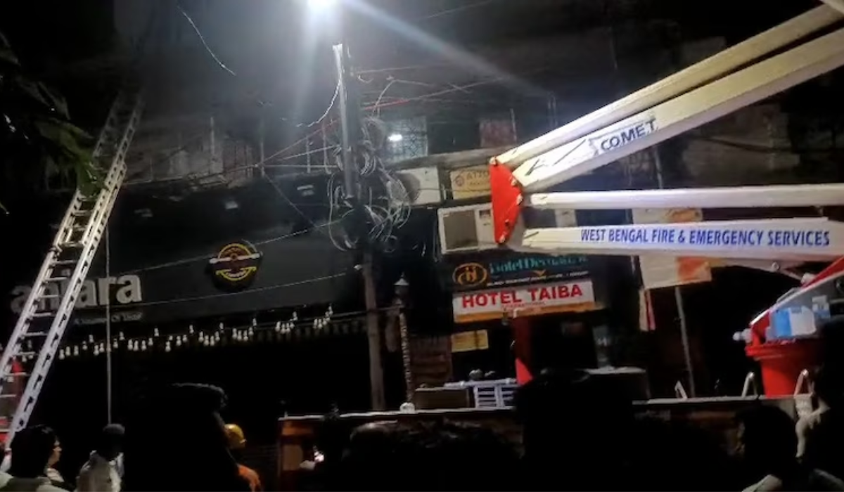 Massive Fire Erupts at Kolkata Hotel, 9 Killed and 6 Injured