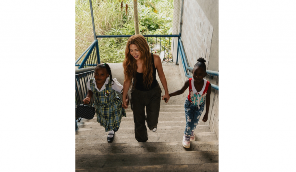 Shakira visits earthquake-stricken schools in Quibdo: Colombia is hurting, not broken