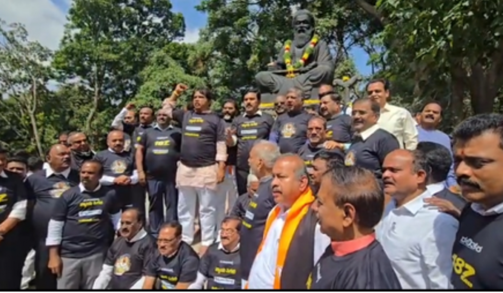 Karnataka: BJP MLAs Stage Protest in Black T-Shirts, Seek Nagendra’s Resignation
