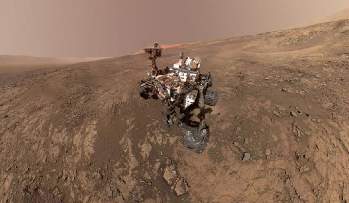 NASA’s Curiosity Rover Finds Large Carbon Deposits on Mars