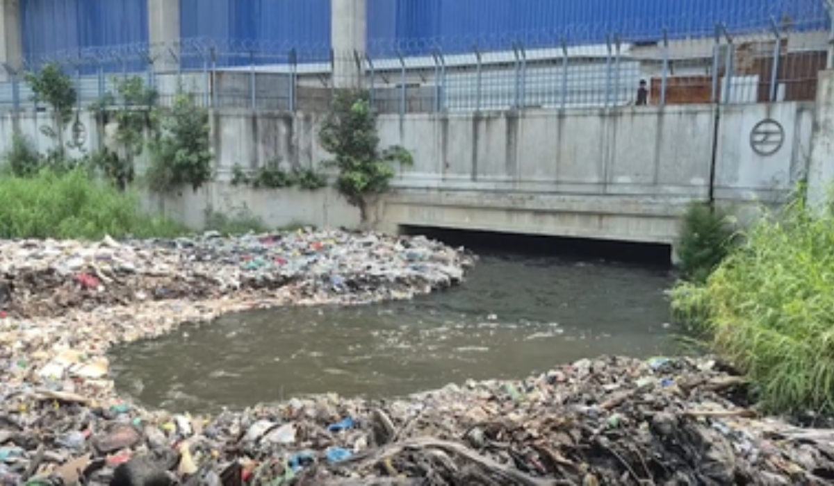 Delhi: 15-Year-Old Boy’s Body Recovered From Jasola Drain After Four-Day Search