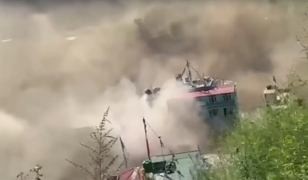 Nepal Flash Flood Near Tibet Border: 1,000 Feared Swept Away, Heavy Casualties Expected