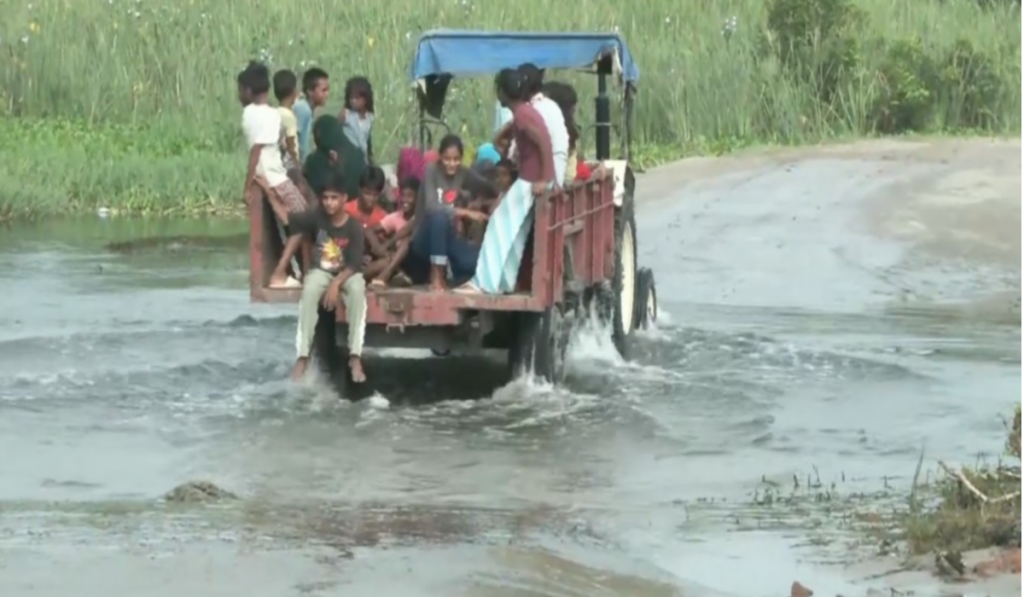 UP-Bihar border villages on alert following Nepal floods; waterlogged roads disrupt connectivity