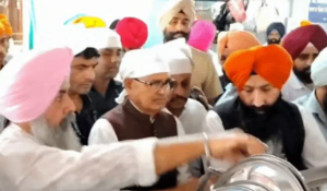 Shivraj Singh Chouhan Visits Golden Temple, Serves in Langar During Punjab Tour