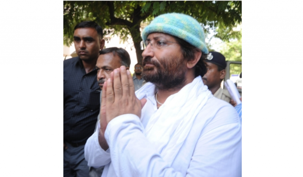 SC asks Gujarat HC to decide Narayan Sai's appeal in rape case within 3 months