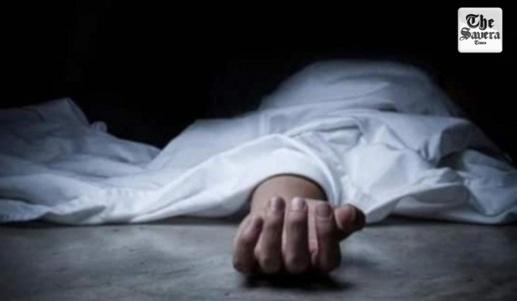 Indian Navy sailor, wife and two children found dead at Mumbai residence