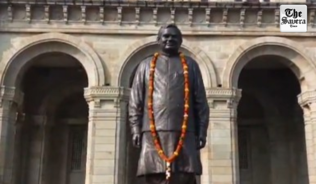 UP leaders pay tribute to Atal Bihari Vajpayee on his death anniversary