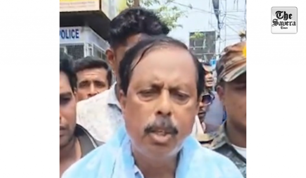 Day after quitting ISF, ex-MLA's car attacked with crude bombs, bricks in Bengal's Bhangar