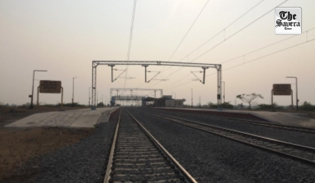 Cabinet approves 4 railway projects worth Rs 9,450 crore