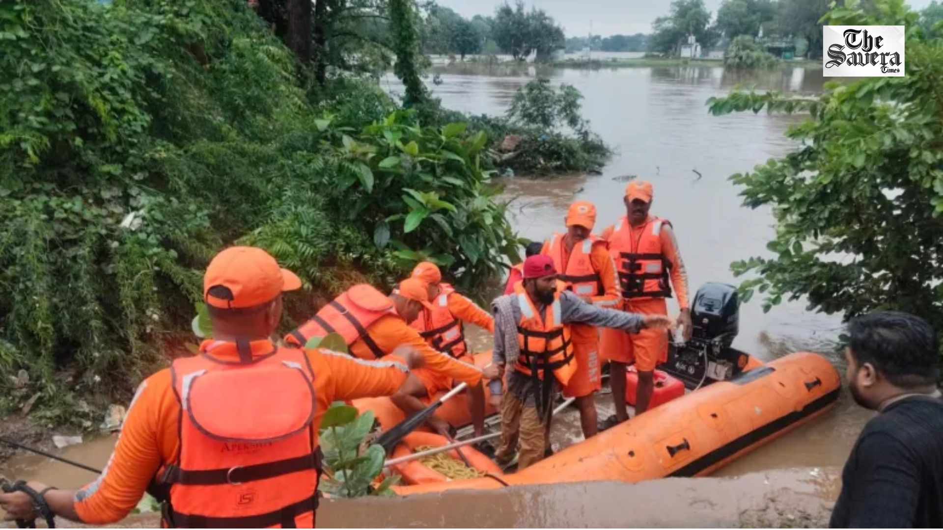 Gujarat Rains: Over 4,000 Evacuated as Heavy Downpour Batters Surat, SDRF Teams Deployed