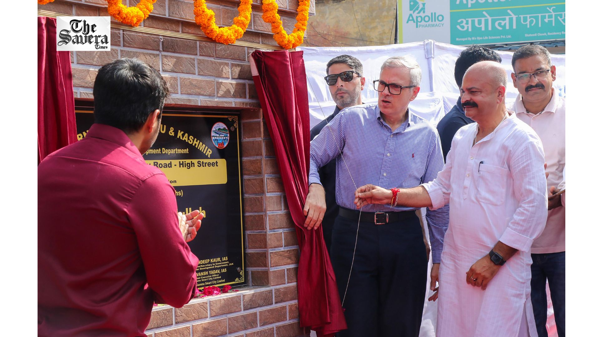 J&K CM Omar Abdullah Inaugurates Upgraded Residency Road High Street in Jammu Under Smart City Mission