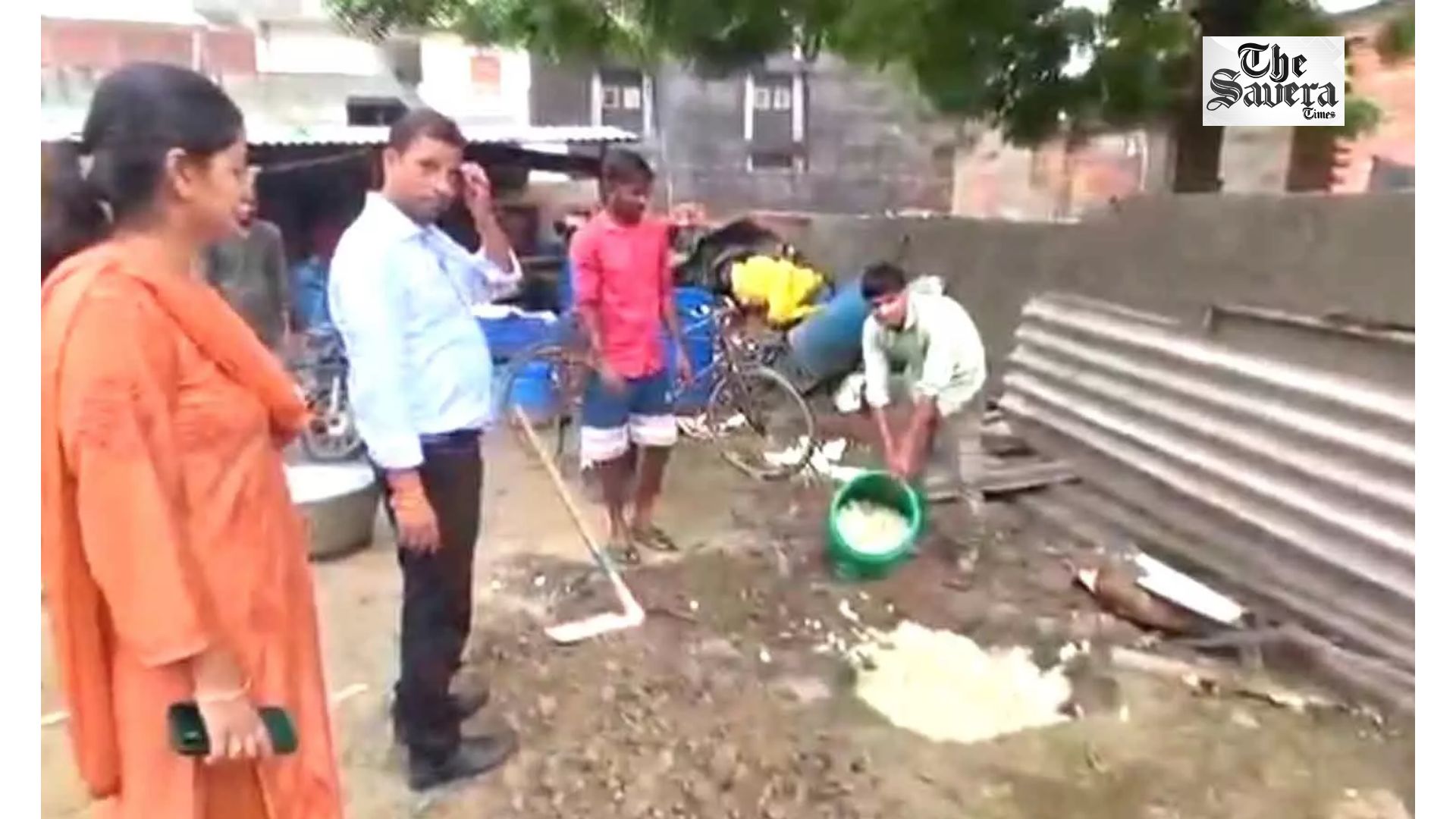 UP Food Department Destroys 10 Quintals of Suspected Contaminated Rasgullas in Ghaziabad, Noida