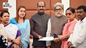 SC Issues Notice to 20 Rebel TMC MPs on Abhishek Banerjee’s Plea for Early Disqualification Decision