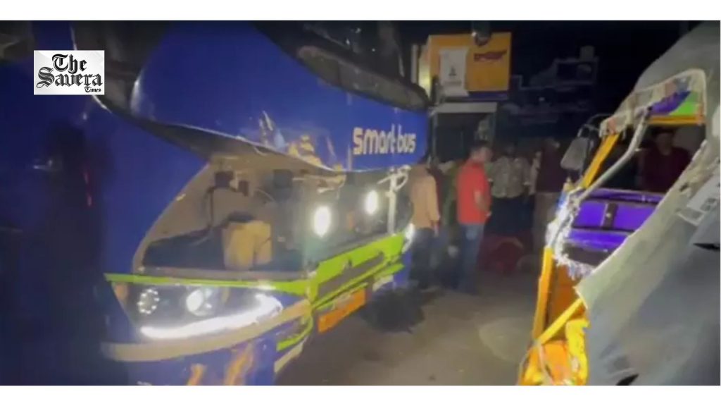Seven Killed as Private Bus Collides With Auto-Rickshaw in Andhra's Palnadu