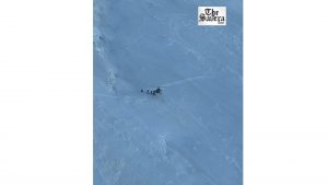 Indian Army Aviation Pilots Carry Out Rescue at 18,600 Feet Near Nun Kun