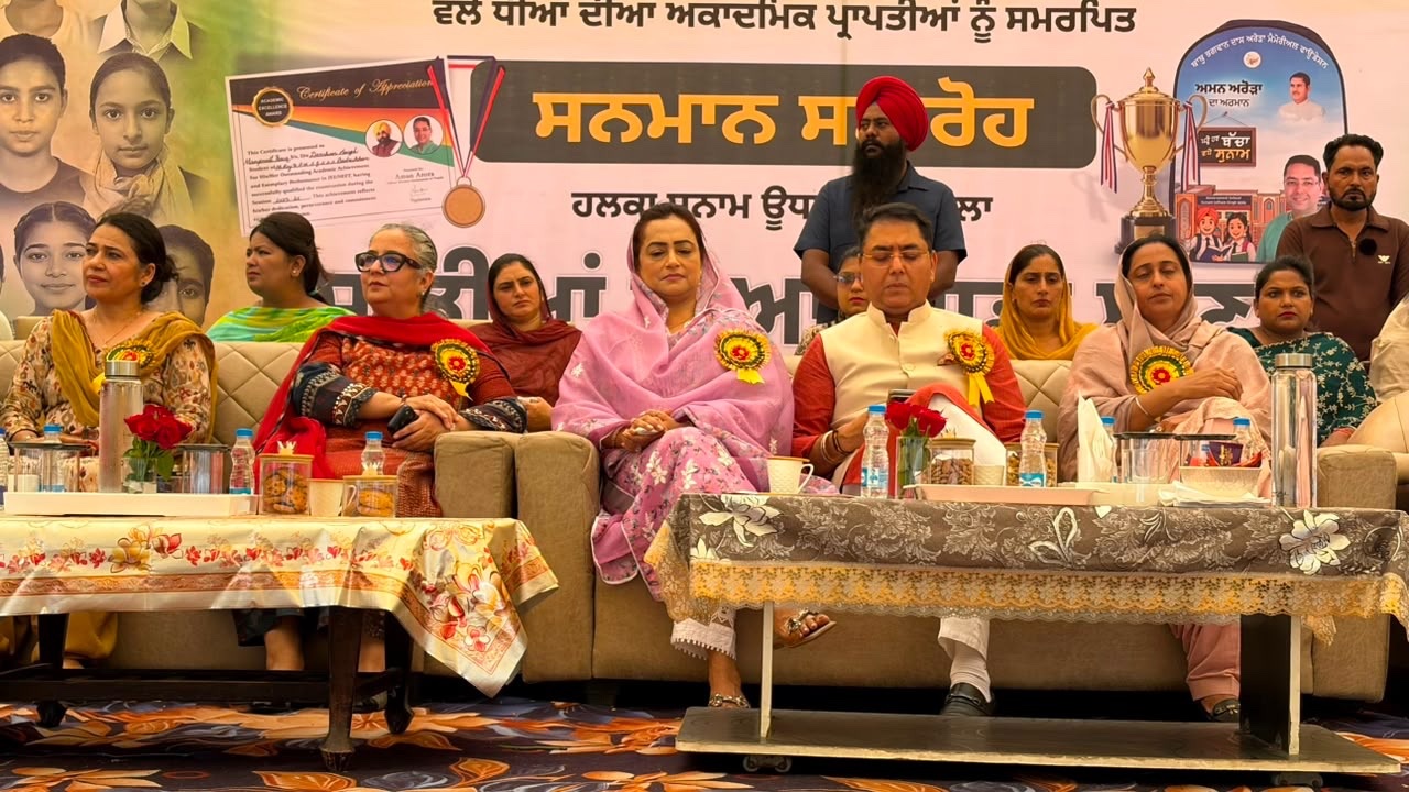 In the first phase, 5,710 girl students studying in Classes 6 to 12 receive school bags