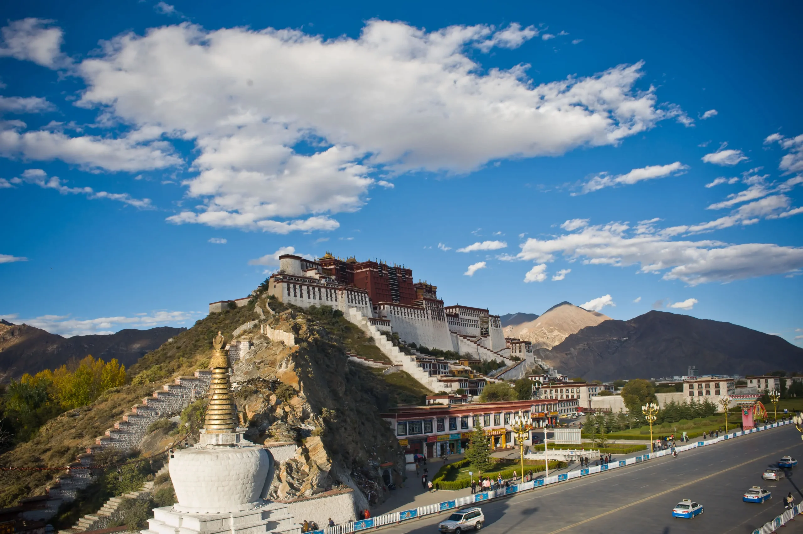 China Must Allow Tibetans to Decide Their Own Future