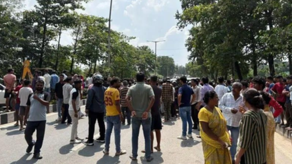 Bulldozers roll into Ranchi encroachment drive, hundreds protest evictions