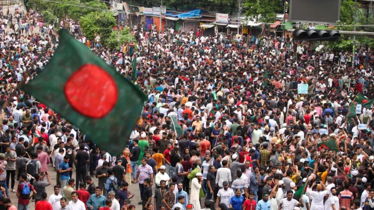 Bangladesh Sees Spate of Attacks, Looting, Vandalism