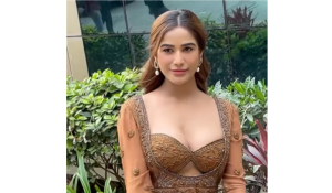 Poonam Pandey slams Swara Bhasker over her ‘Padmaavat’ Jauhar remarks: ‘I found her so educated’