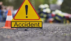 21 Killed in South Africa After Two Minibus Taxis, SUV Collide