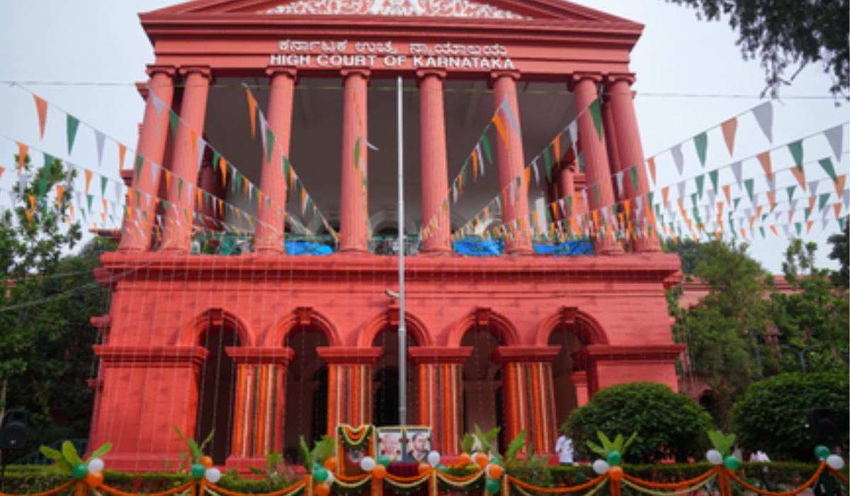 ‘Vande Mataram’ Controversy: PIL Challenges Karnataka Govt Order in HC