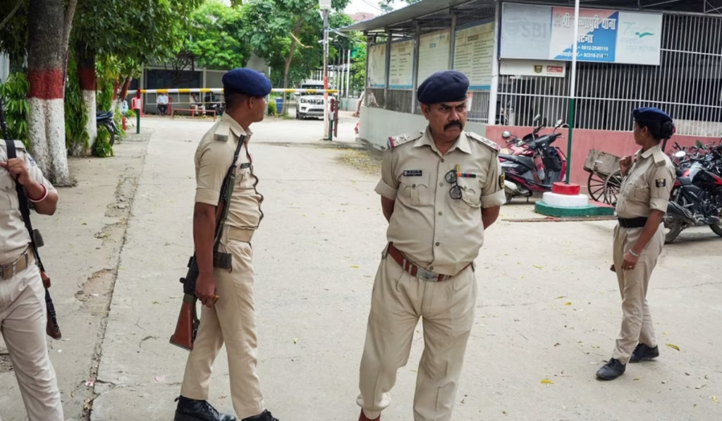 Jamui Minor Case: Bihar Police Takes Action Against 120 Social Media Accounts for Revealing Identity