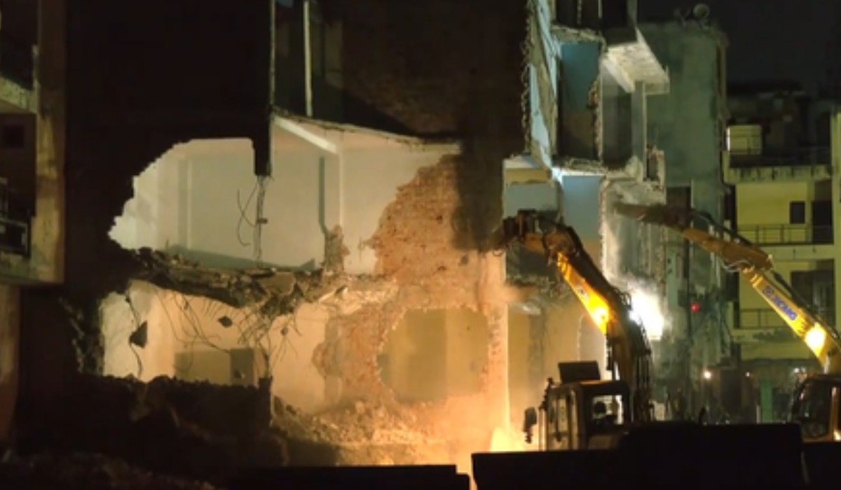 Late-night demolition drive carried out in Delhi’s Shalimar Bagh; AIMIM questions move