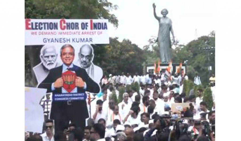 Congress Stages Protests Across States, Demands CEC Gyanesh Kumar’s Resignation