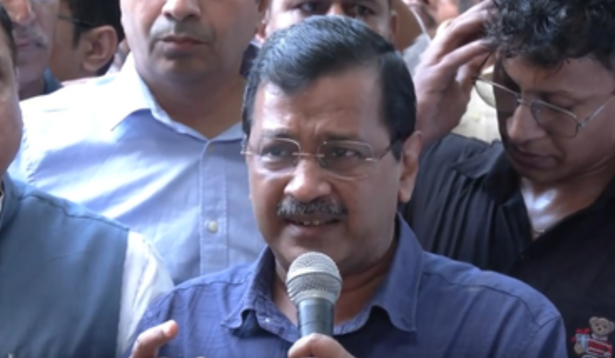 Delhi Cop Allegedly Assaulted by AAP Supporters During Kejriwal’s Tilak Nagar Visit