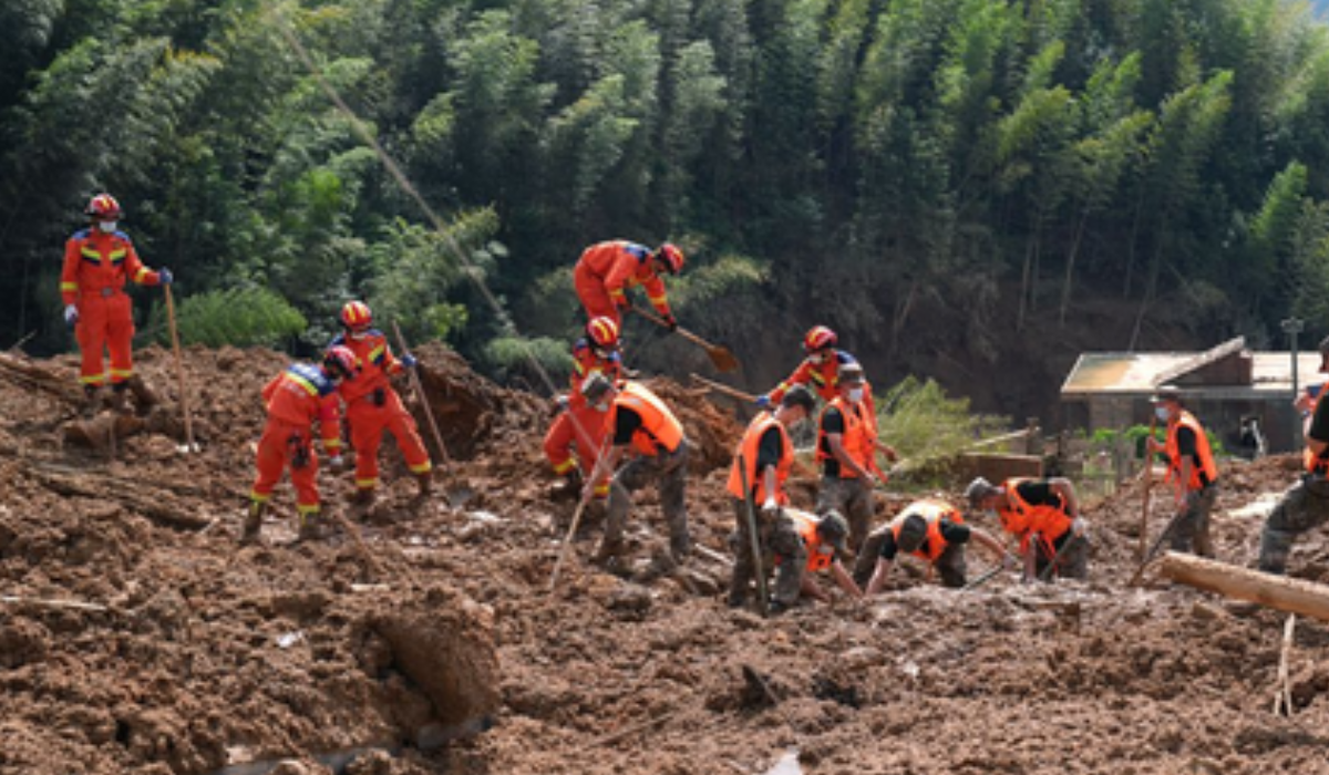 12 Killed After Mudslide Hits Village in China’s Jiangxi Province