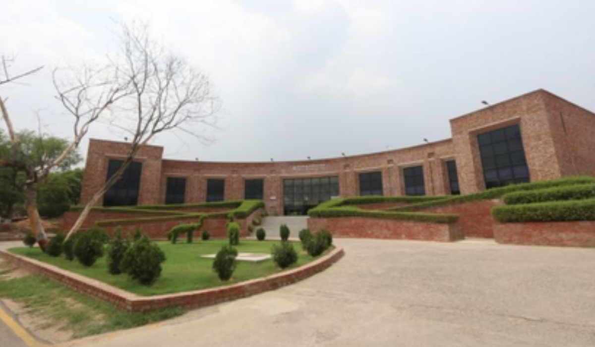Delhi Commission for Women seeks report from JNU over sexual harassment complaint against professor