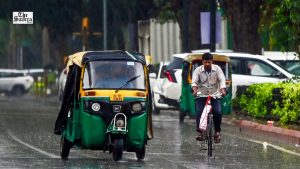 Delhi-NCR Weather: Partly Cloudy Skies, Light Rain Likely; Humidity to Stay High