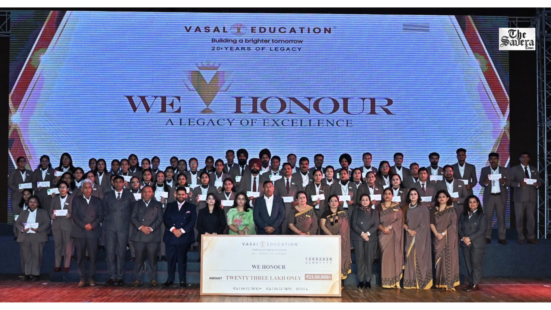 Vasal Education Chairman Sanjeev Vasal Honours Teachers With 166 Awards In Hoshiarpur