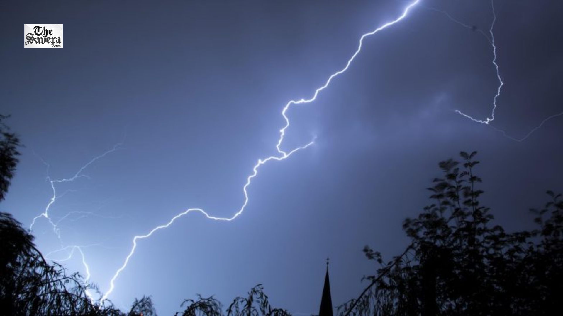Two Die of Lightning as Heavy Rain Lashes Parts of Andhra Pradesh