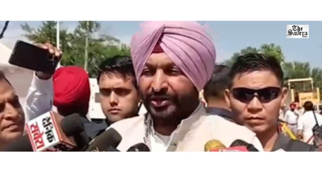 Ravneet Bittu Claims Convoy Attacked Near Batala, Accuses AAP Workers