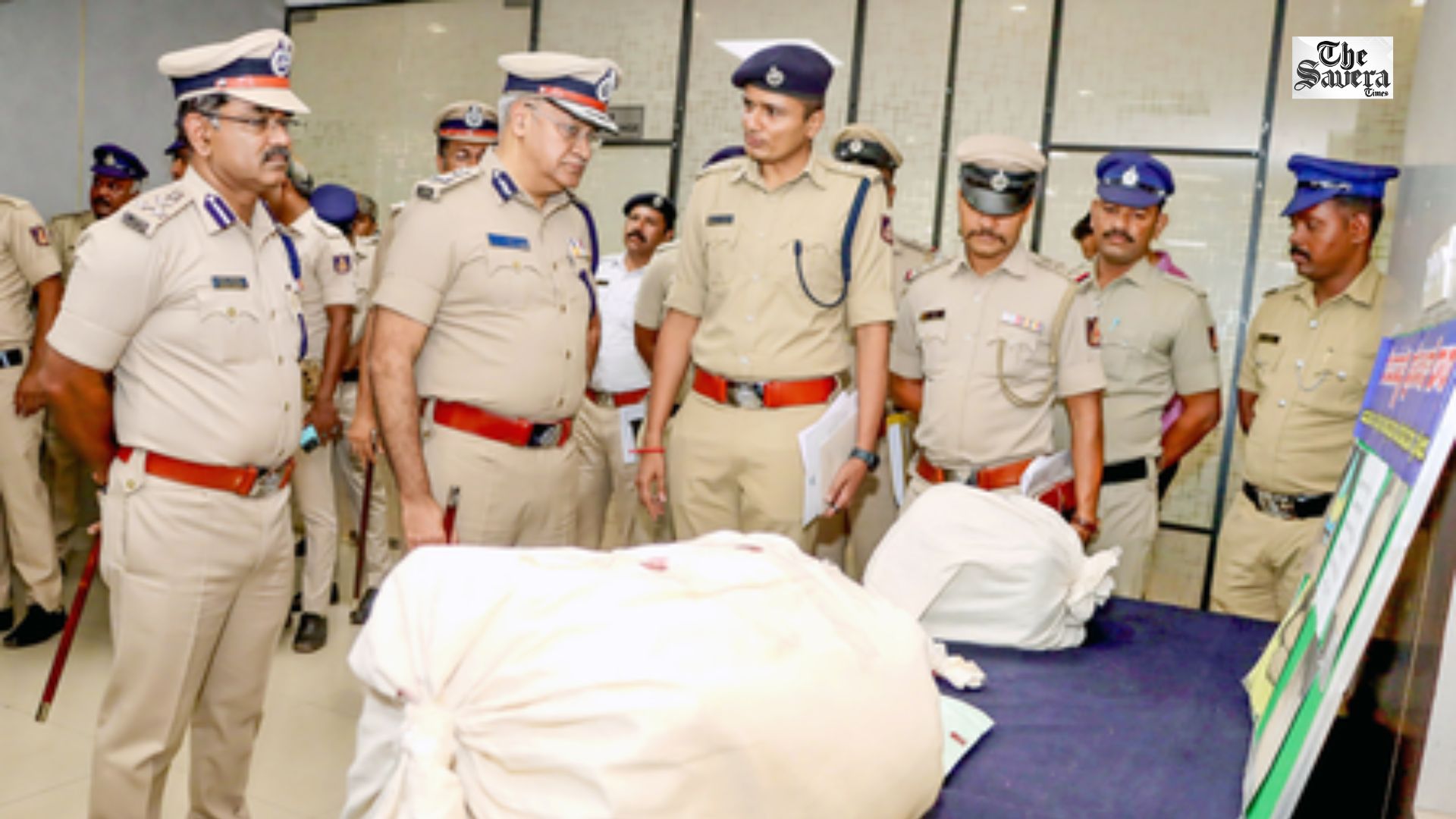 Six Arrested in Indore MD Drug Case, Over 55 Grams of Contraband Seized
