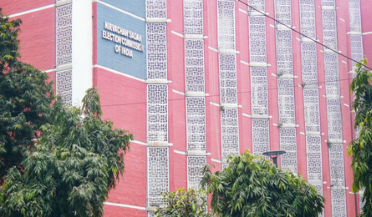 PIL in SC seeks investigation into ECI functioning