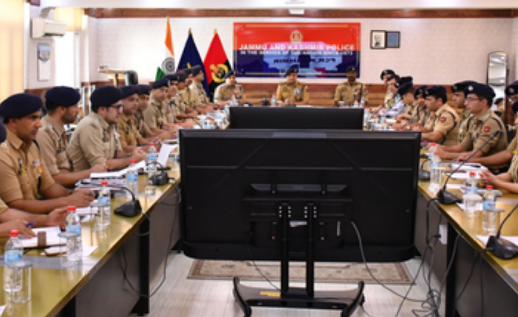 IGP Kashmir reviews security in Central Kashmir