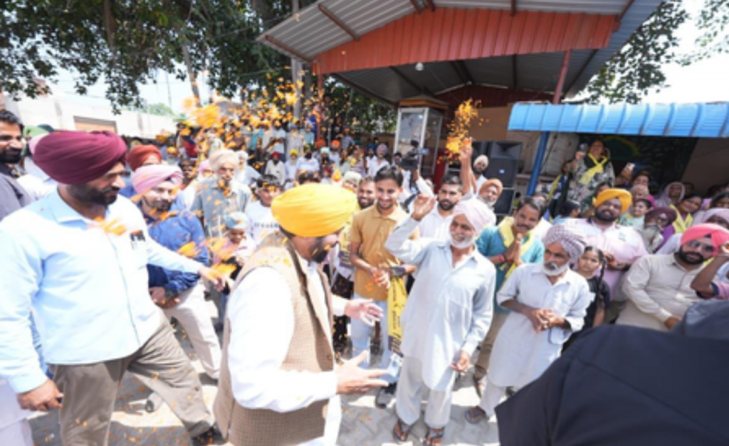 Punjab CM launches door-to-door election campaign