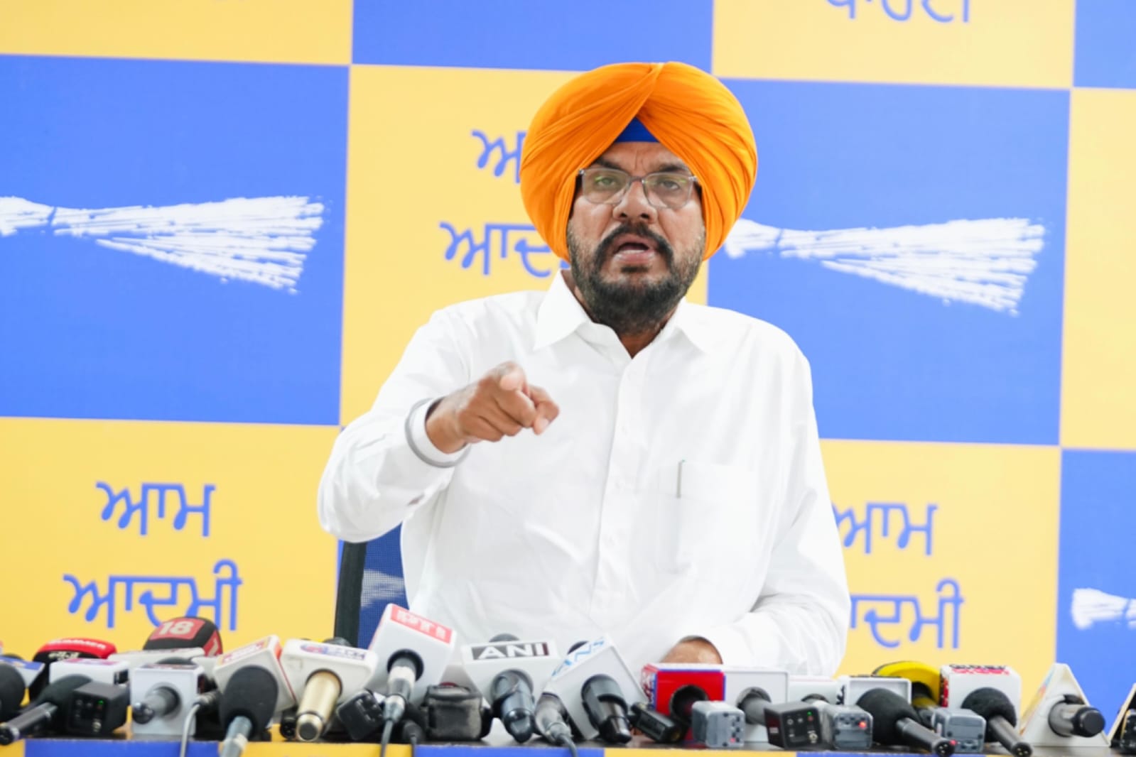 BJP Cannot Defeat AAP Politically, So It Is Trying to Intimidate Punjab Through ED: Kuldeep Dhaliwal