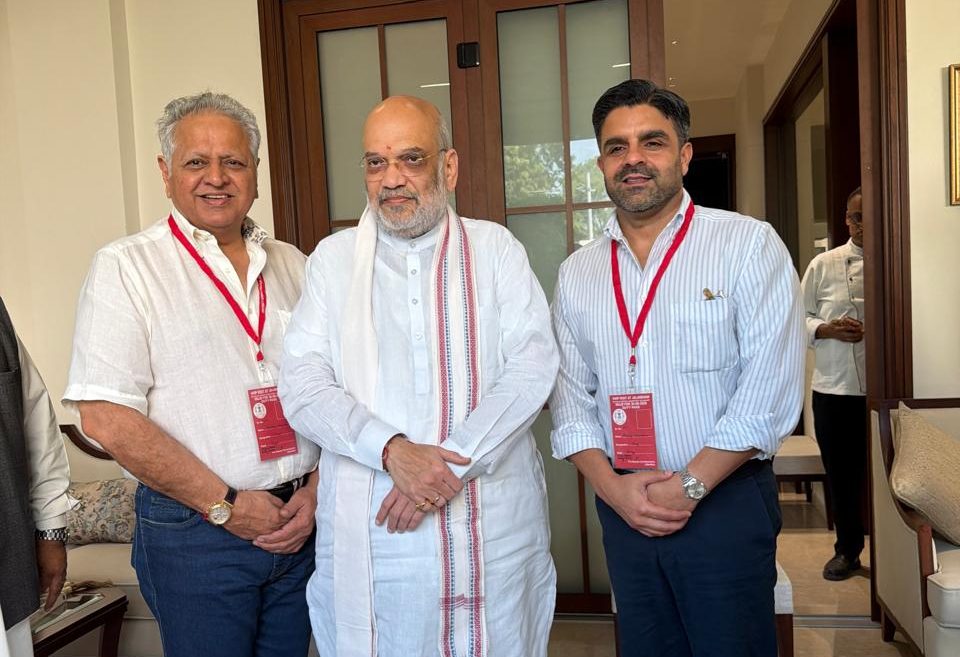 Amit Shah Meets Radisson Owner Gautam Kapoor Over Lunch, Holds Discussions; Kewal Singh Dhillon & Pankaj Sardana Present
