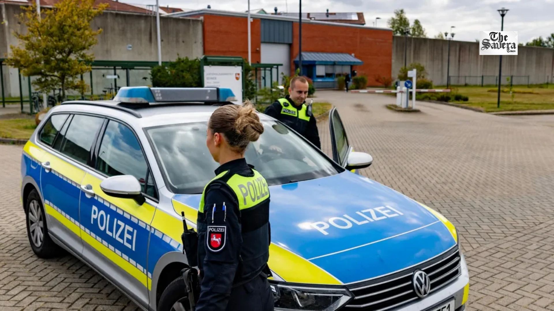 Several Injured After Car Drives Into Crowd in Northern Germany; Police Open Fire as Suspects Flee