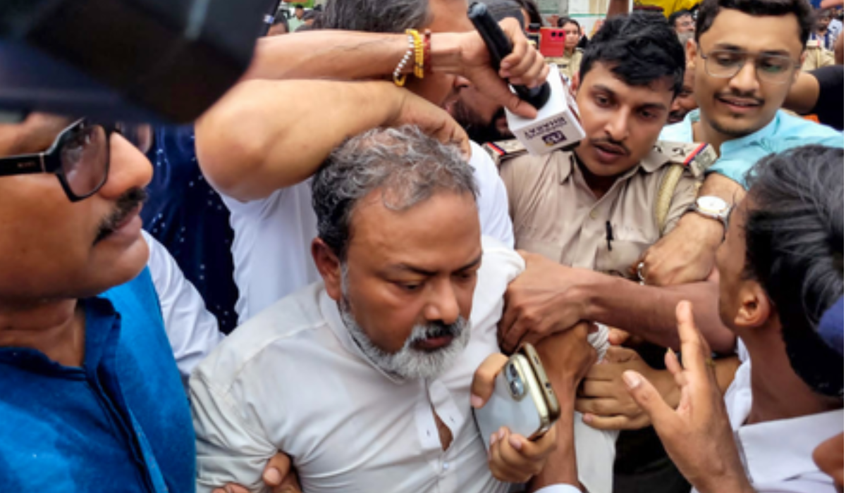 Jan Suraj Party’s Bihar president Manoj Bharti manhandled in car, FIR not filed yet